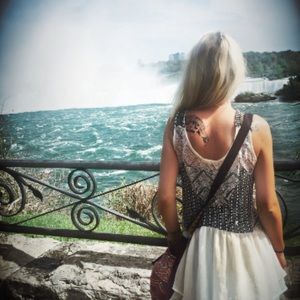 Meet your Posher, Meg